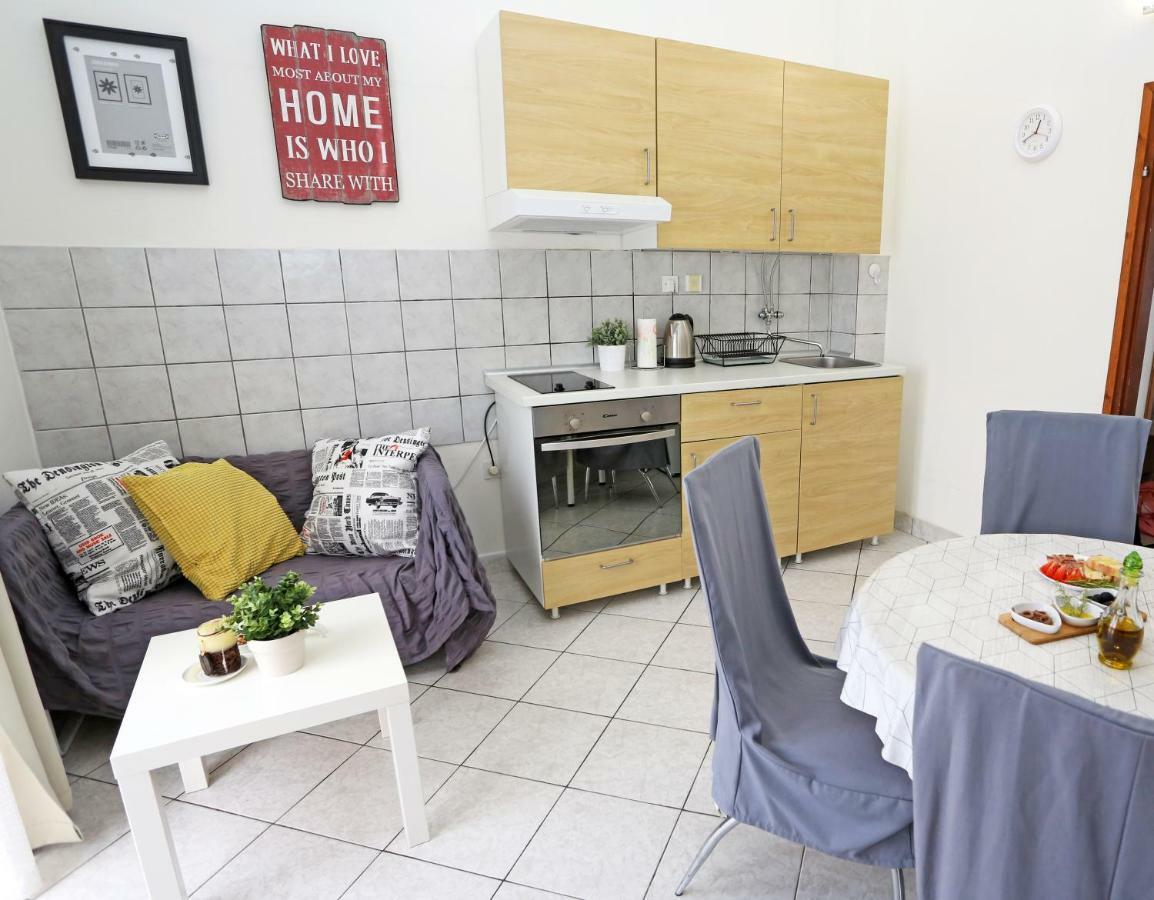 Apartments Tona Zaboric Εξωτερικό φωτογραφία