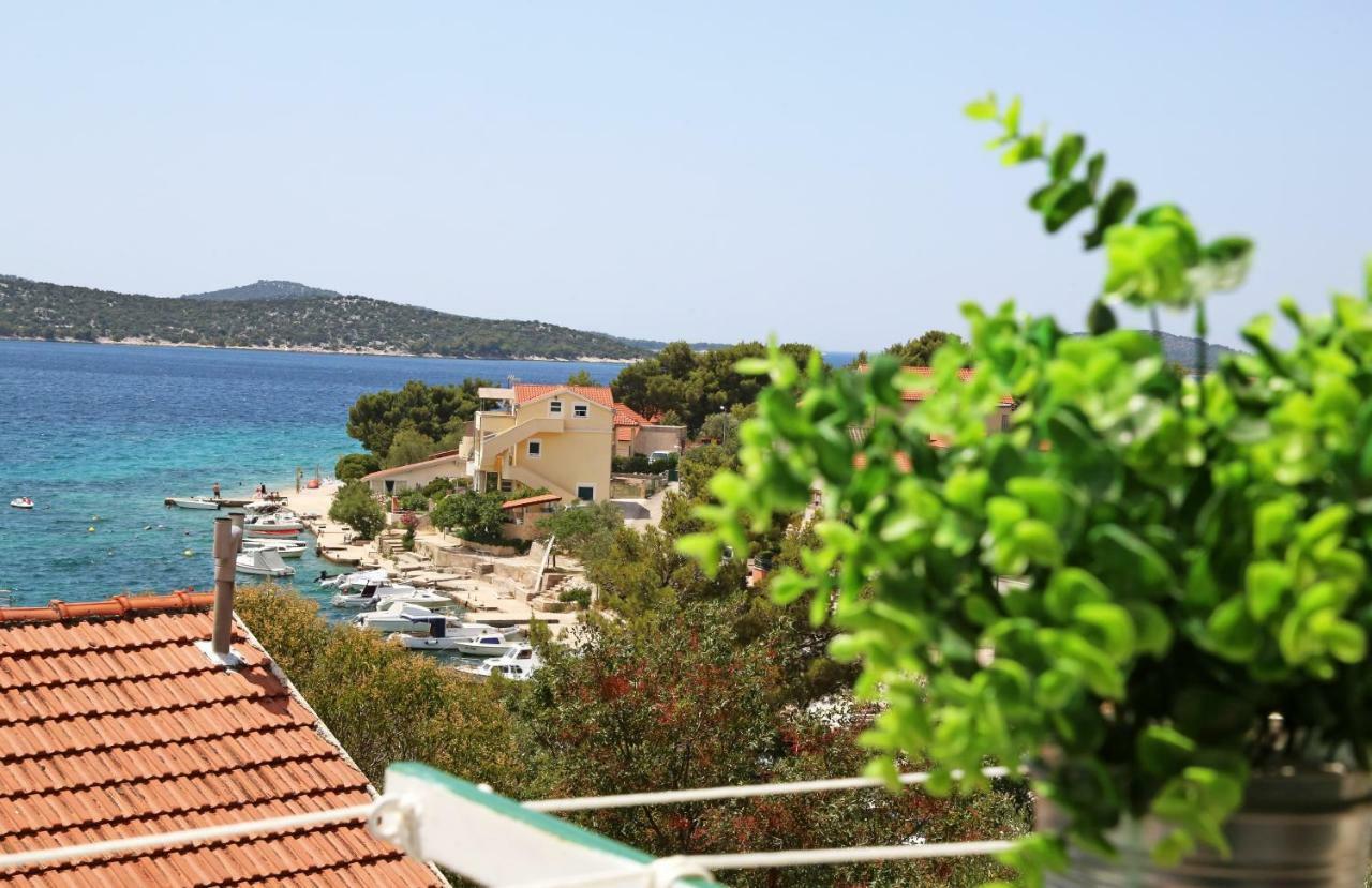 Apartments Tona Zaboric Εξωτερικό φωτογραφία