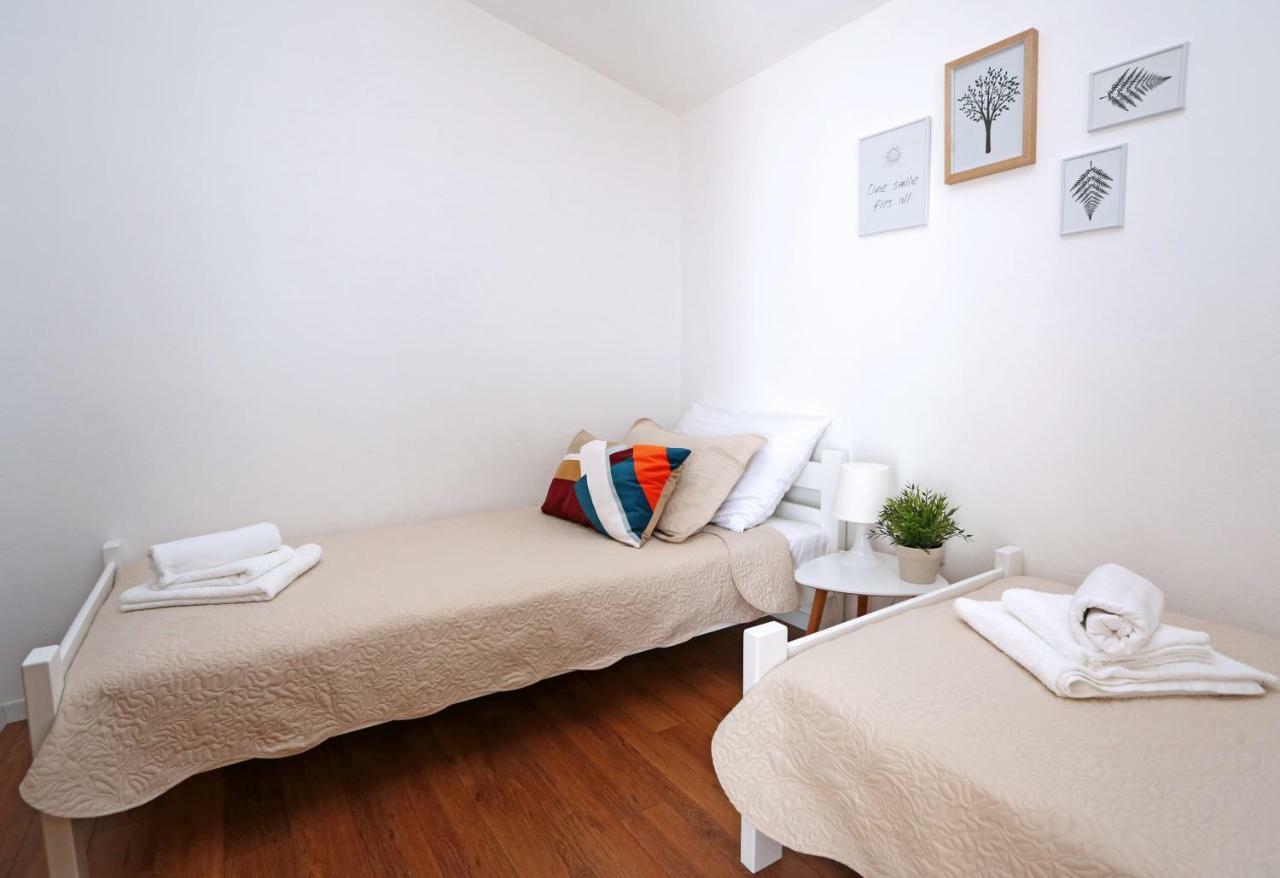 Apartments Tona Zaboric Εξωτερικό φωτογραφία