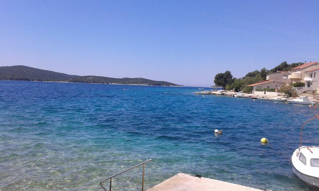 Apartments Tona Zaboric Εξωτερικό φωτογραφία